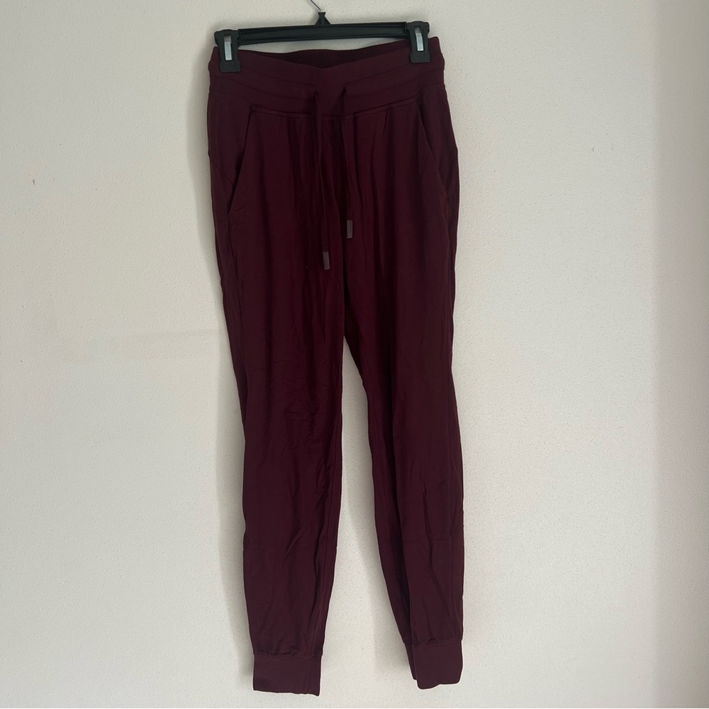 Lululemon Maroon Ready To Rulu Joggers Size 4